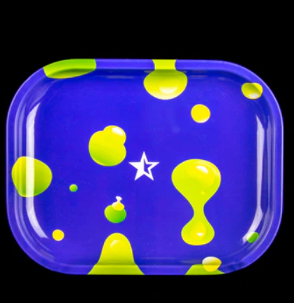 Famous   Brandz  "Surrender"   Rolling   Tray